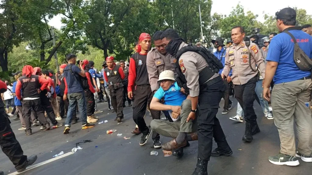 Polisi Siap Jaga Aksi Mikrotrans di Balai Kota dengan 969 Personel!