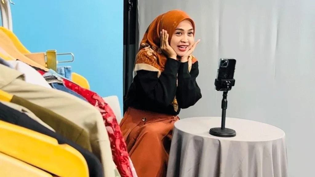 Rahasia Ria Ricis! Raup Cuan Maksimal dari Shopee Live dan Shopee Video, Kamu Juga Bisa!